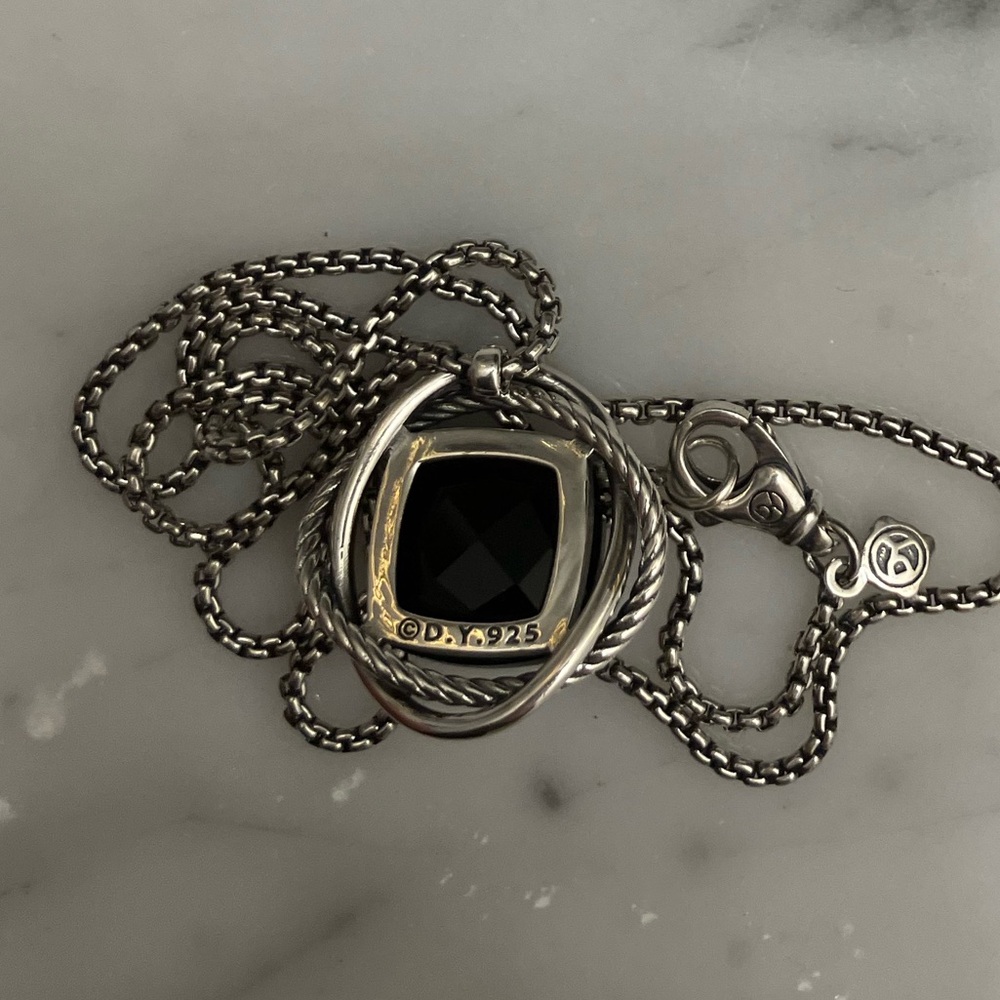 David Yurman Infinity Necklace with Onyx, Sterling Silver - Picture 4 of 8